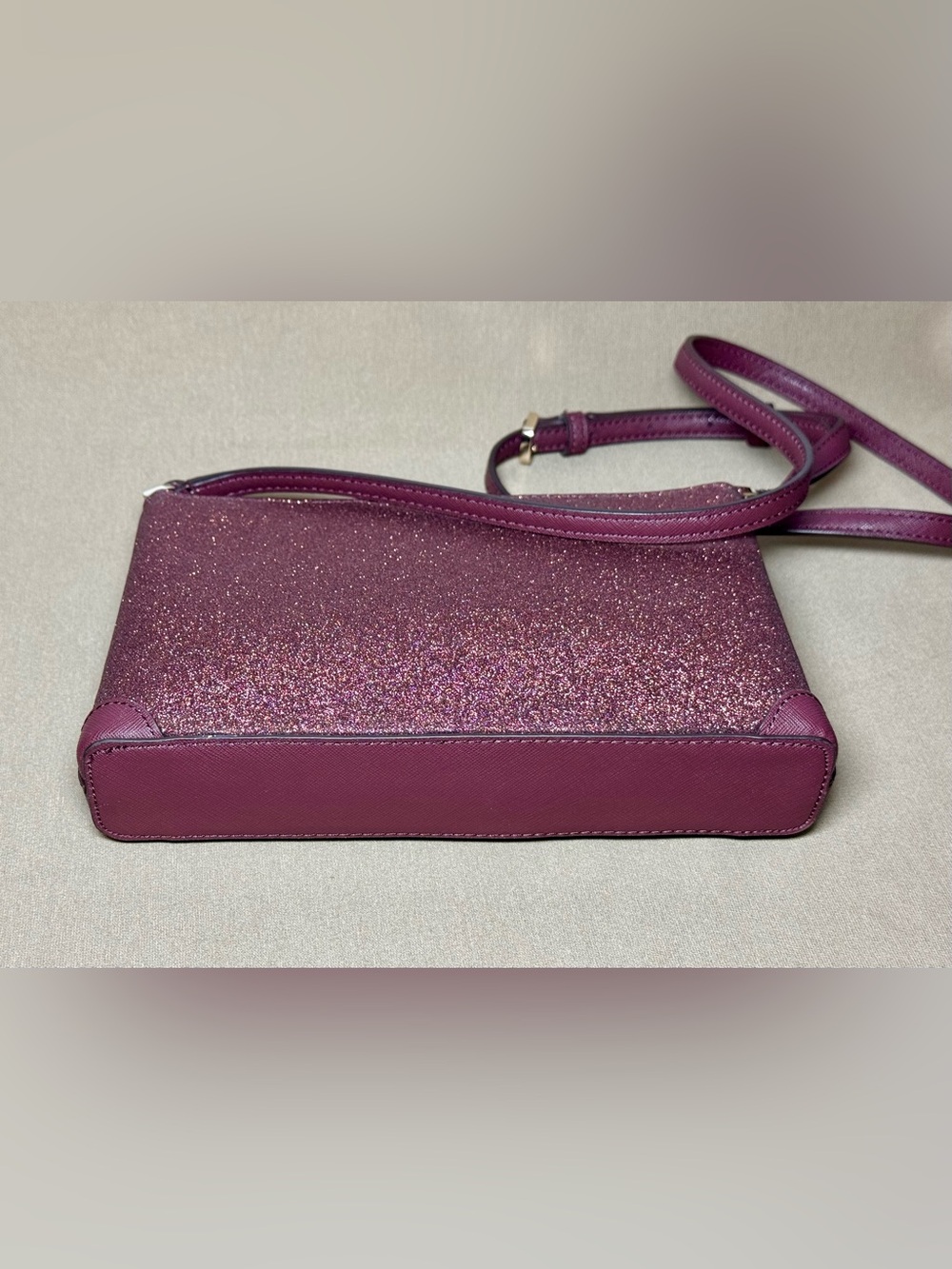 kate spade NWOT burgundy glitter crossbody bag - Picture 3 of 6